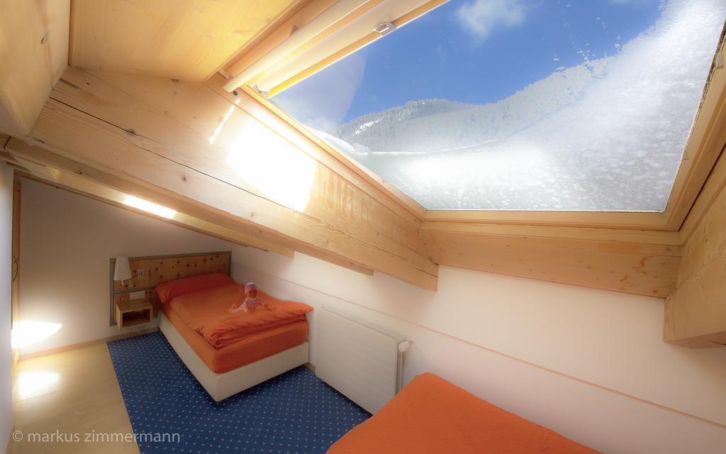 Haus Maryland Apartman Zermatt Szoba fotó